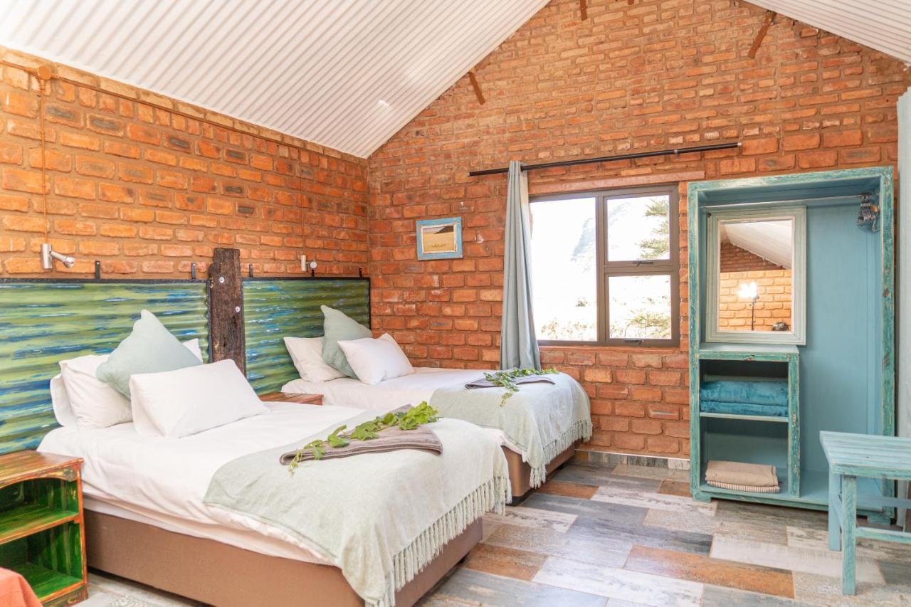 Otavi Vineyards Self-Catering & Camping Buitenkant foto