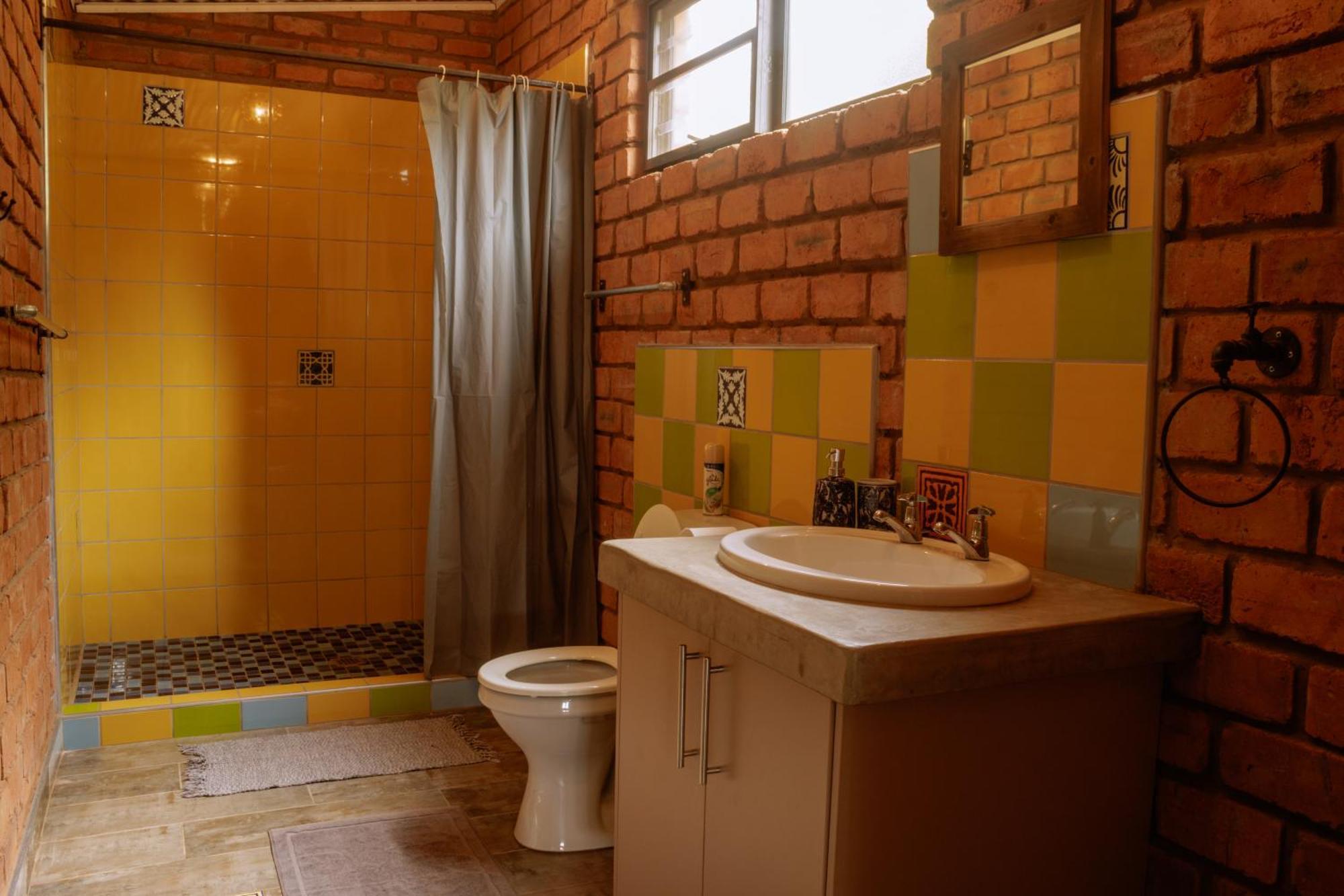 Otavi Vineyards Self-Catering & Camping Buitenkant foto