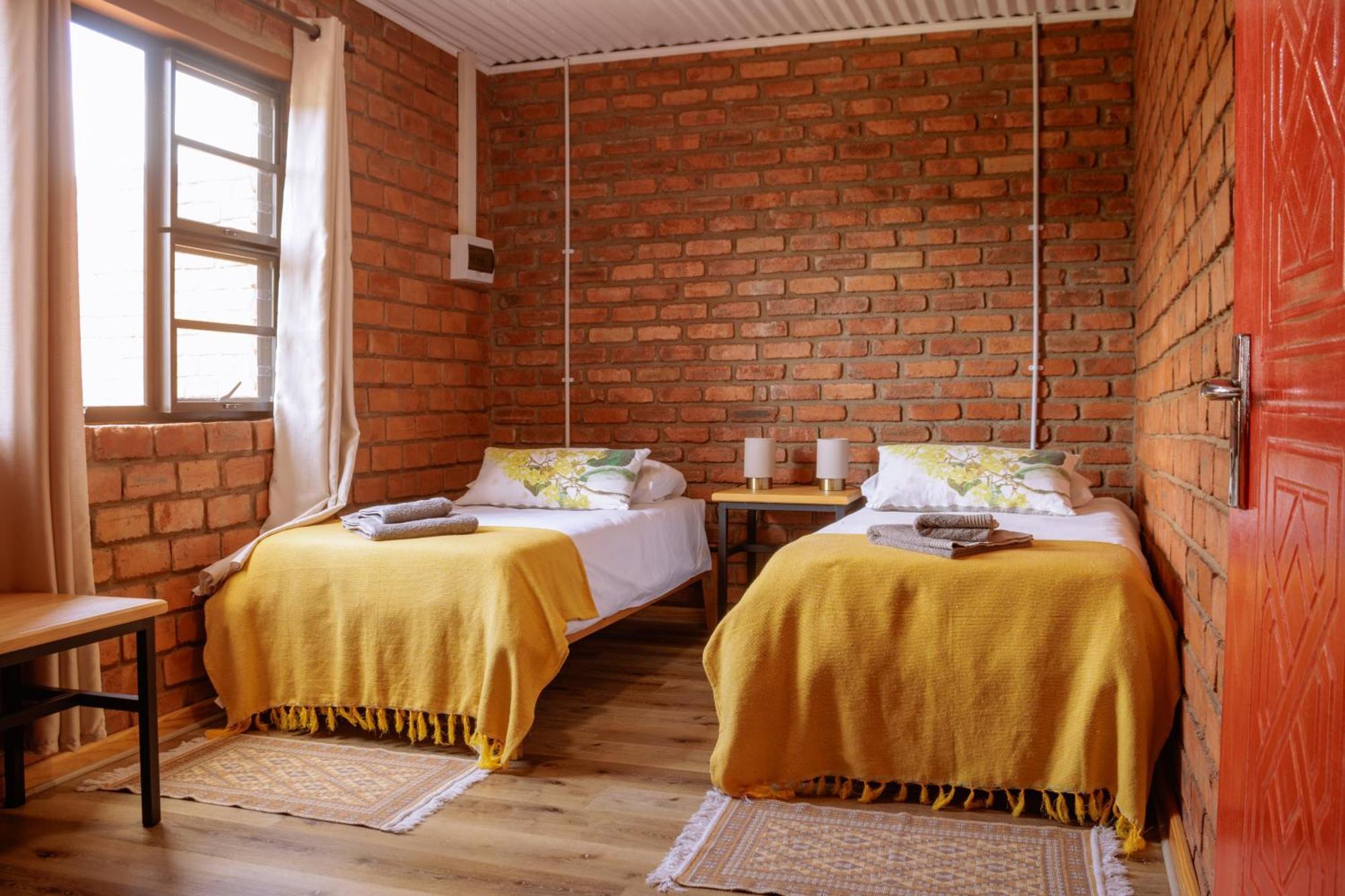 Otavi Vineyards Self-Catering & Camping Buitenkant foto